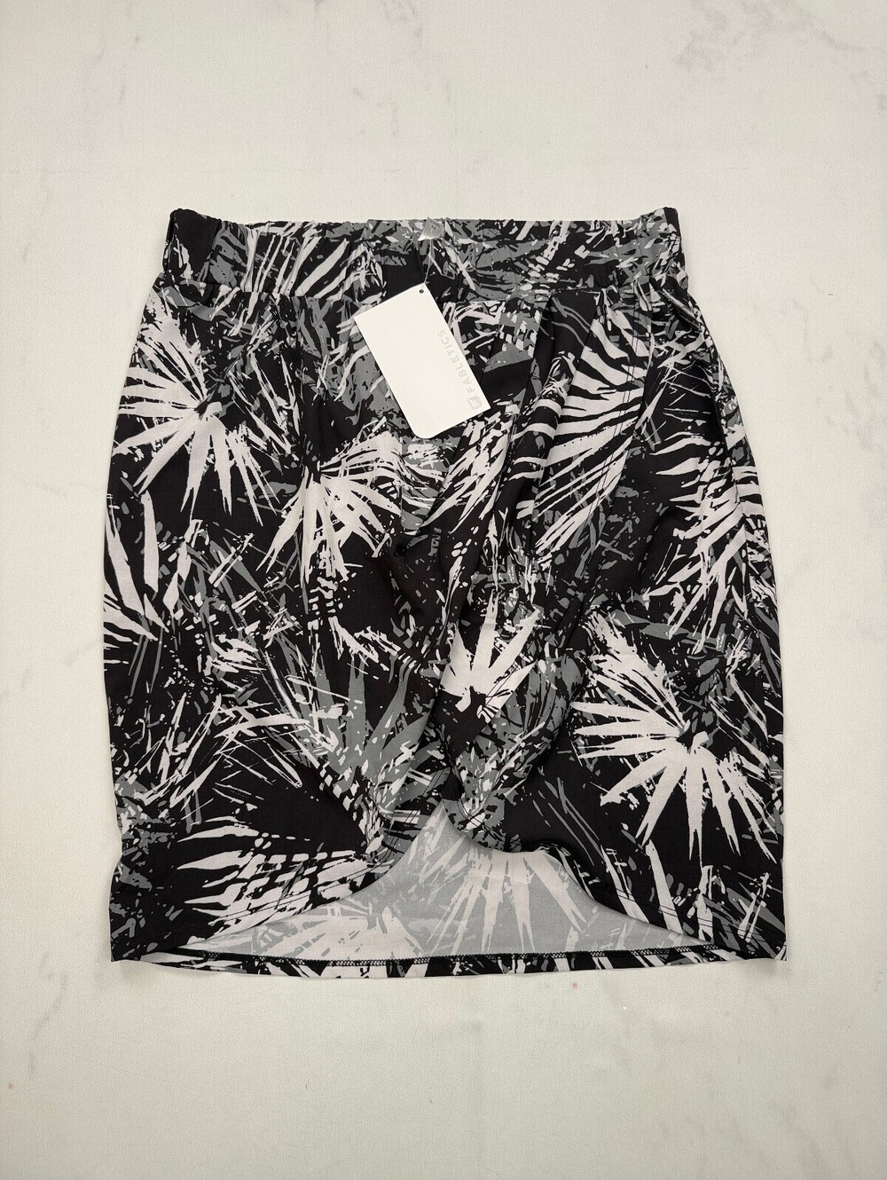 Fabletics Clarissa Skirt II Pencil Skirt Black Modern Abstract Print - Womens M